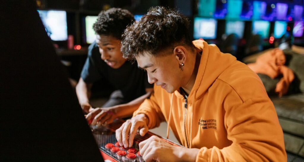 An Extensive Guide to Poggers: Meaning, Origin, Usage, and More An Extensive Guide to Poggers: Meaning, Origin, Usage, and More