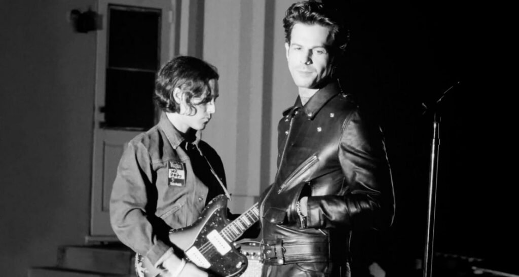 The Neighbourhood “Private” Lyrics Meaning: Intimate, Monochrome & Magnetic The Neighbourhood “Private” Lyrics Meaning: Intimate, Monochrome & Magnetic